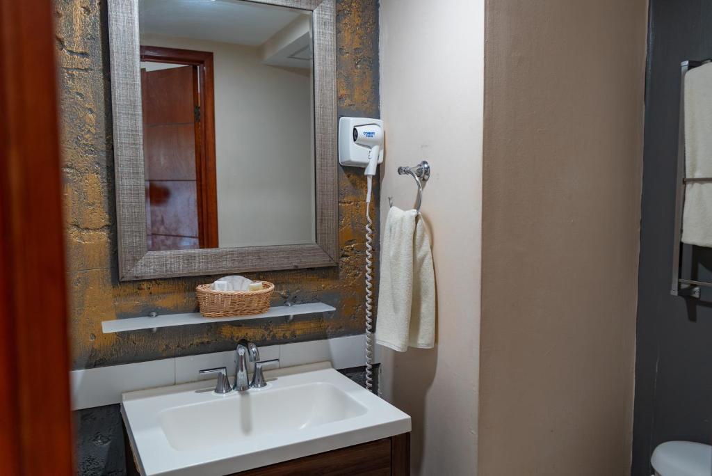 La Concha Beach Hotel & Club La Concha Beach Hotel & Club