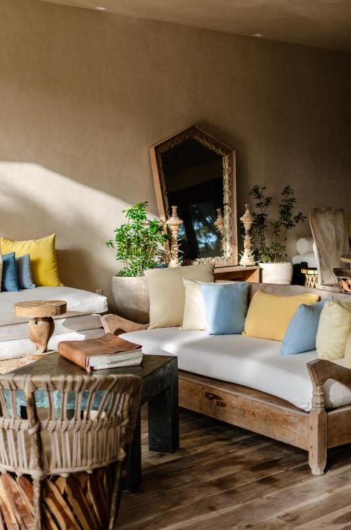 La Valise Tulum, member of Small Luxury Hotels La Valise Tulum, member of Small Luxury Hotels