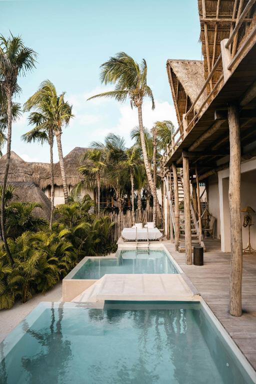 La Valise Tulum, member of Small Luxury Hotels La Valise Tulum, member of Small Luxury Hotels