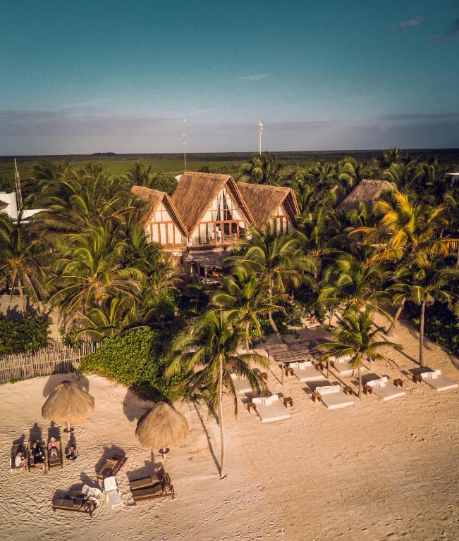 La Valise Tulum, member of Small Luxury Hotels La Valise Tulum, member of Small Luxury Hotels