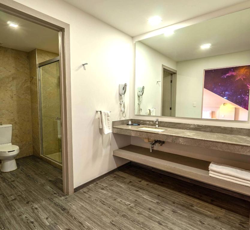 Life Hotel