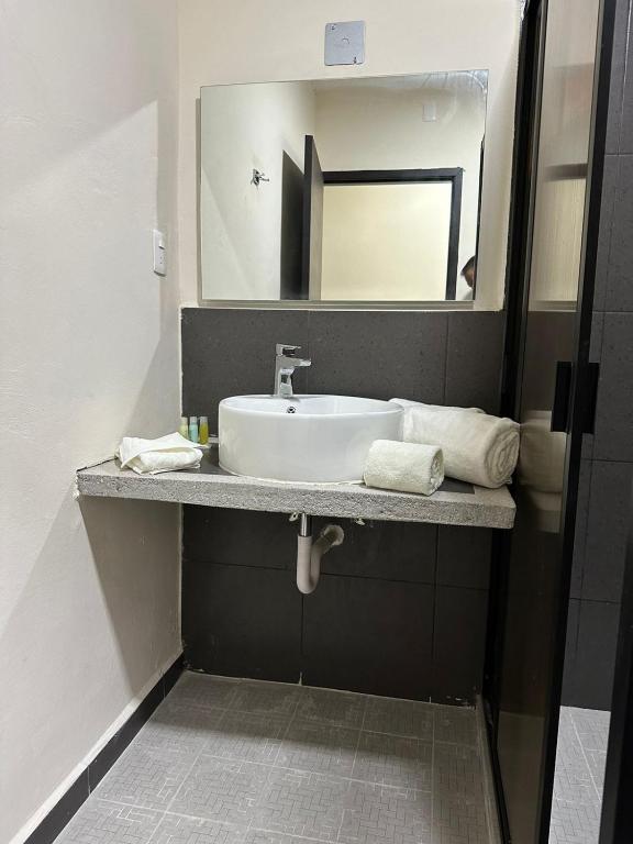 LOS BAMBUES HOTEL LOS BAMBUES HOTEL
