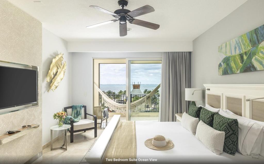 Luxurious Two Bedroom Suite Ocean View at Villa del Palmar Cancun Luxurious Two Bedroom Suite Ocean View at Villa del Palmar Cancun