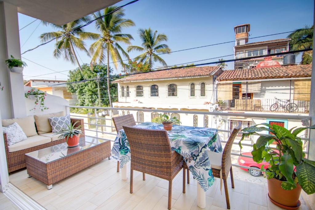 Maravilla Suites – Bucerias Golden Zone Maravilla Suites - Bucerias Golden Zone