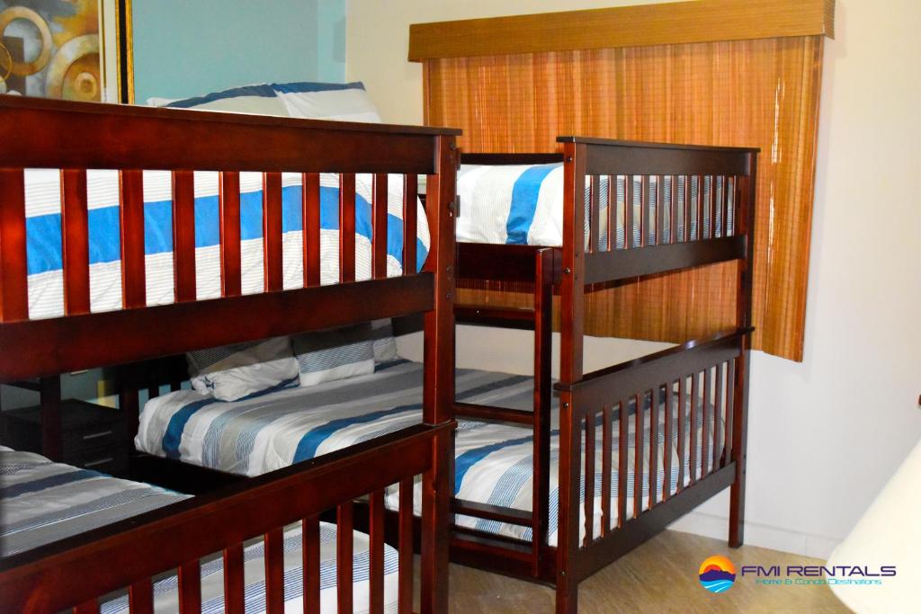Marina Pinacate B-415 Premium Marina Pinacate B-415 Premium