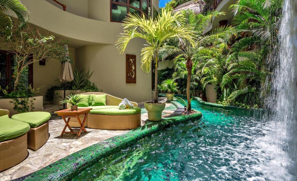 Maya Villa Condo Hotel