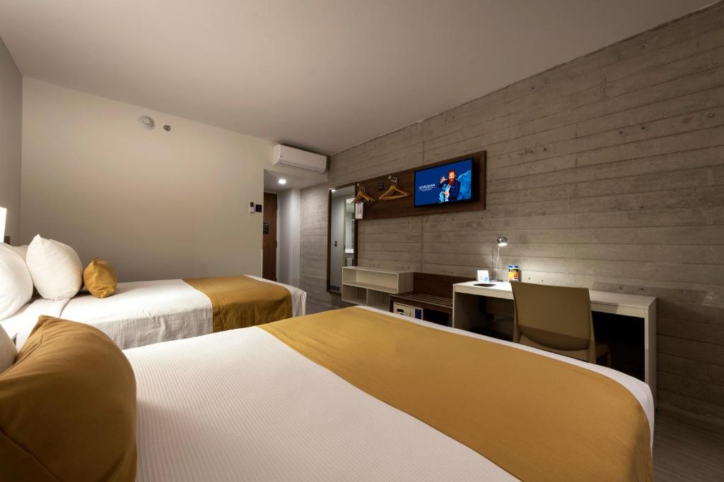 Microtel Inn & Suites by Wyndham Irapuato Microtel Inn & Suites by Wyndham Irapuato