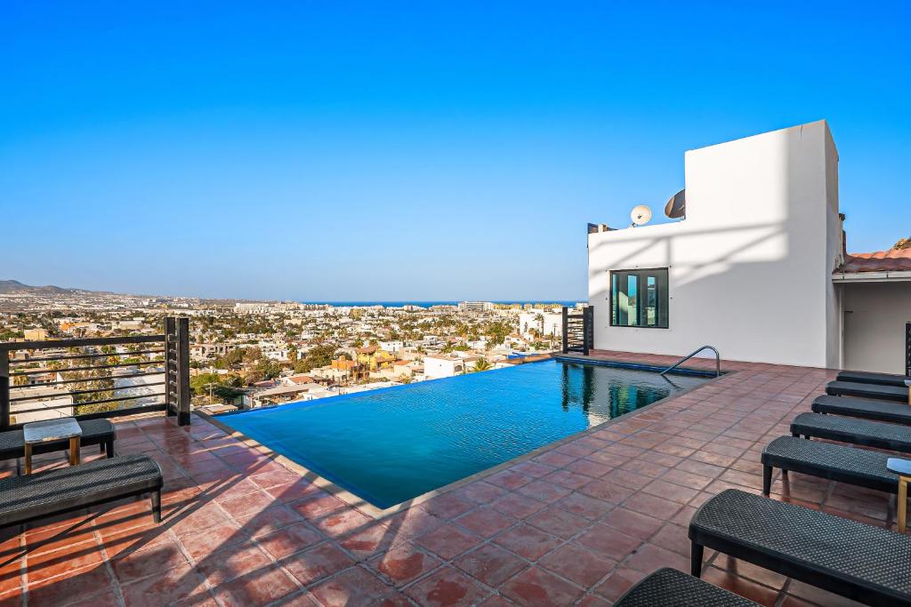 Morgan Residences 603