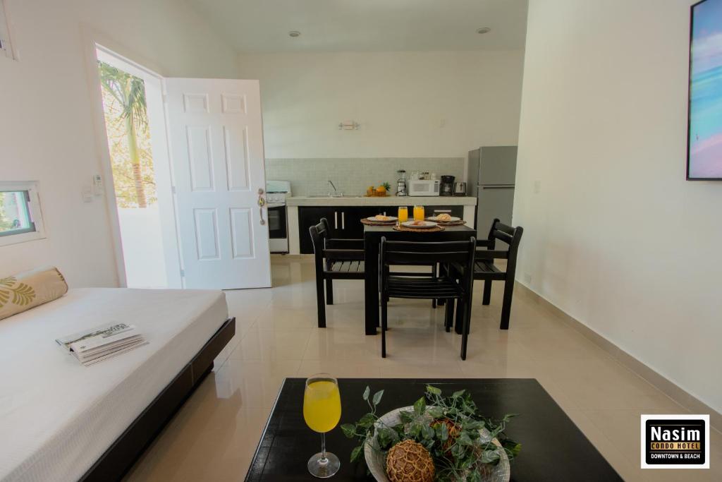 Nasim Condo Hotel con acceso BEACH CLUB GRATIS, metros 5th AVENIDA Nasim Condo Hotel con acceso BEACH CLUB GRATIS, metros 5th AVENIDA
