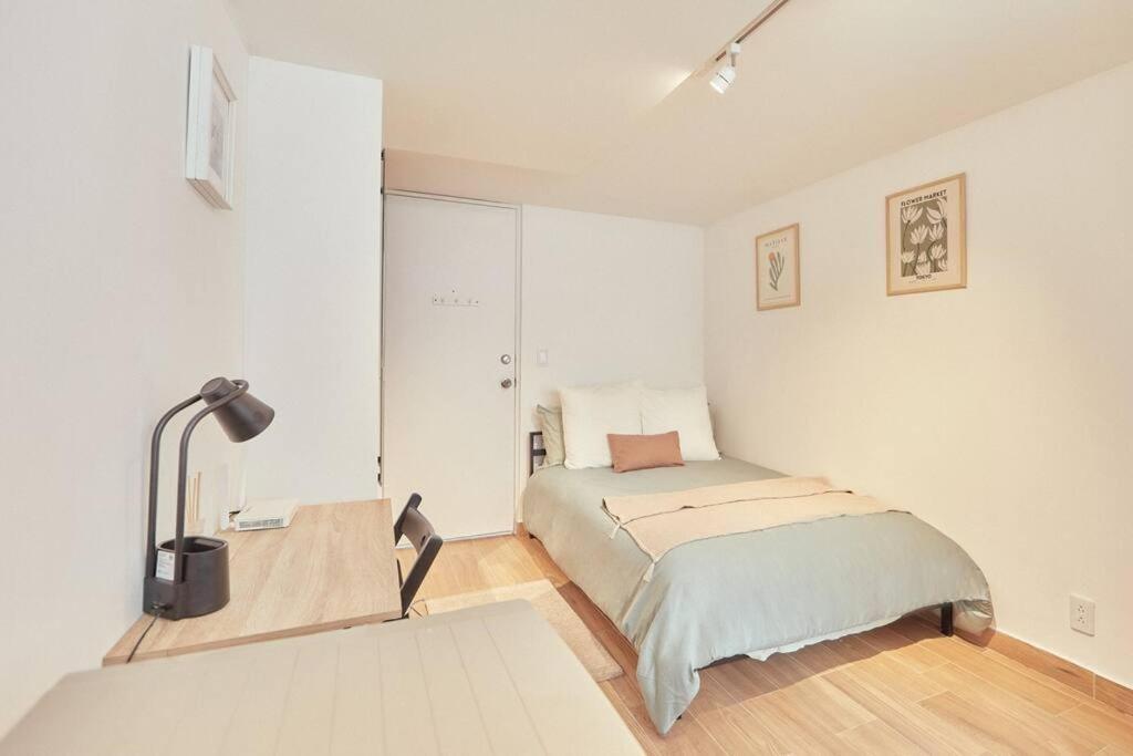 New! Cozy Cuauhtmoc Studio, Near Usa Embassy New! Cozy Cuauhtmoc Studio, Near Usa Embassy
