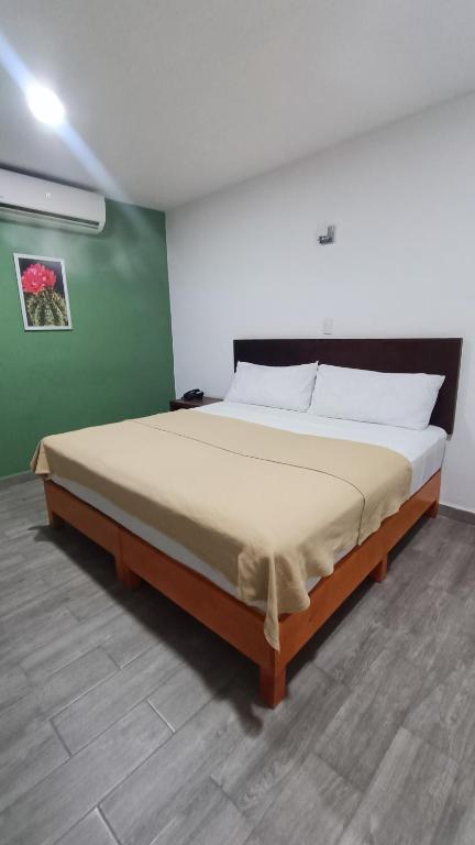 Noas Hotel