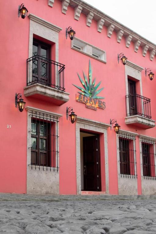Nueve Agaves Hotel