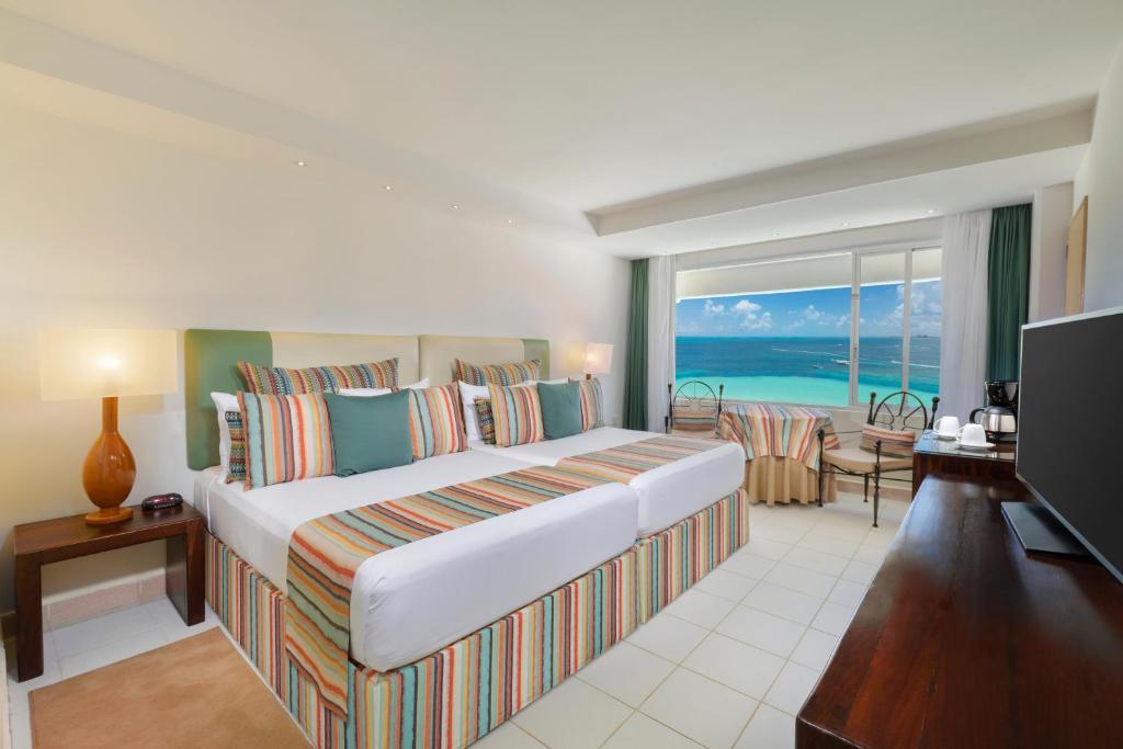 Oasis Palm – All Inclusive Oasis Palm - All Inclusive