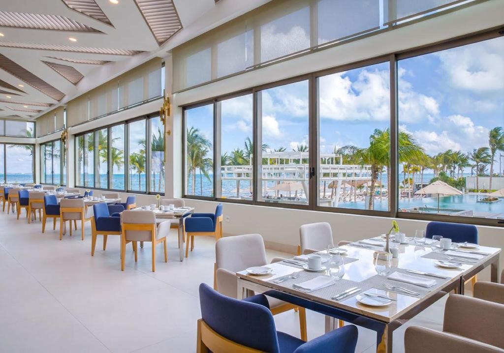 Ocean view in 5 diamond resort