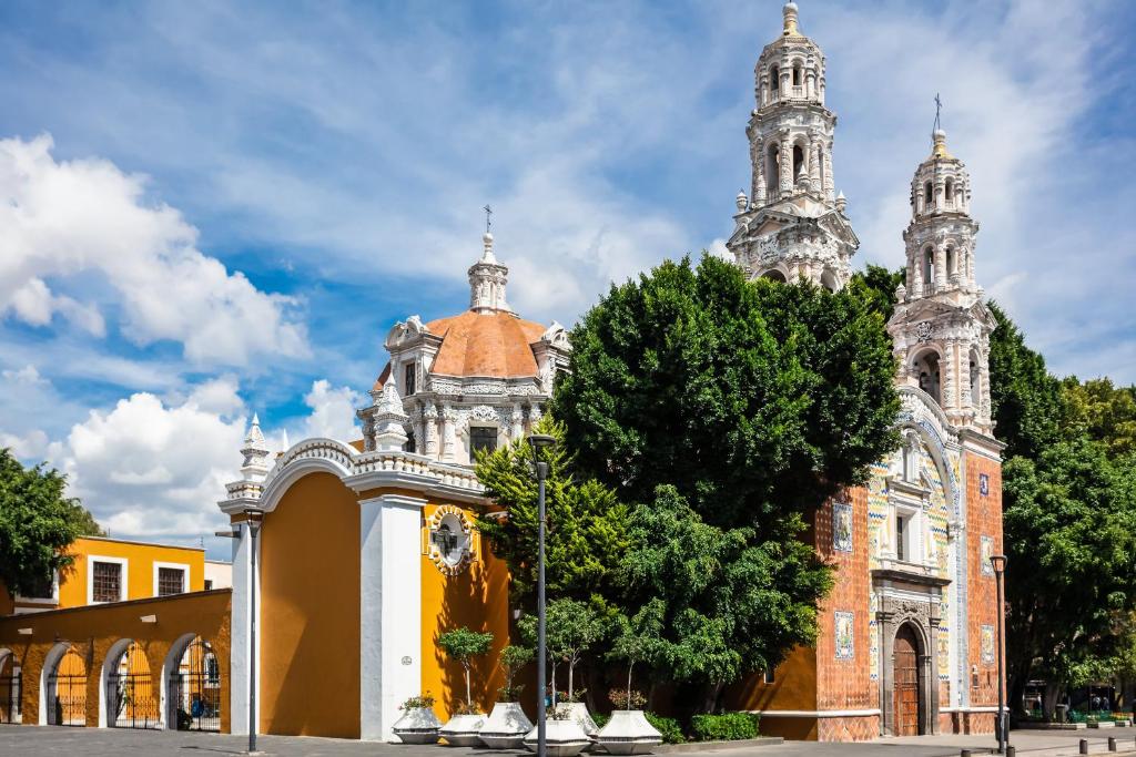 One Puebla FINSA