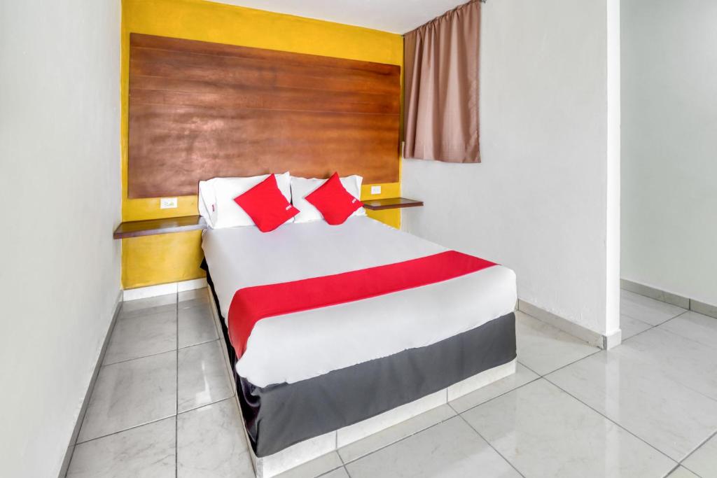 OYO Hotel Familiar Tollan OYO Hotel Familiar Tollan