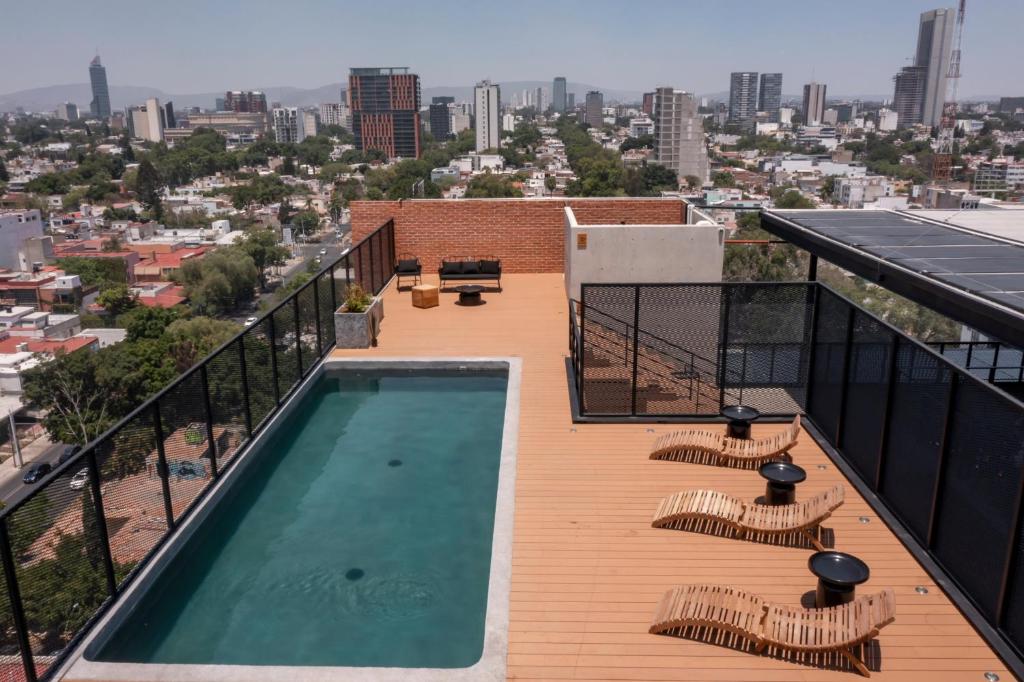 Paradise Flat Witgdl