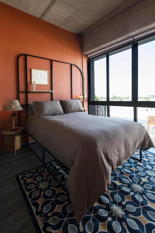 Paradise Flat Witgdl