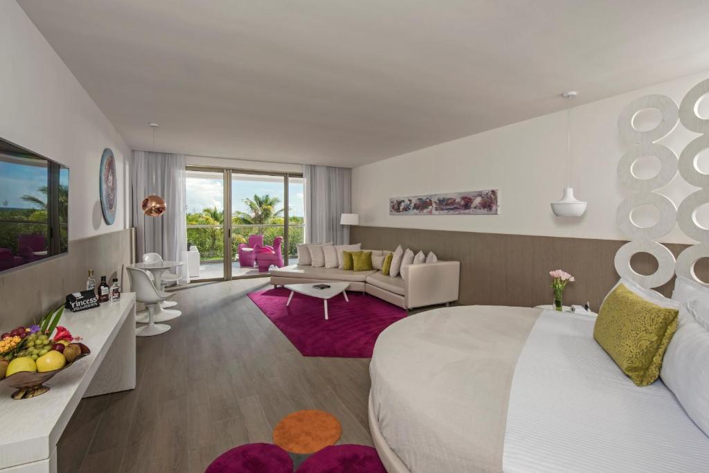 Platinum Yucatan Princess Adults Only – All Inclusive Platinum Yucatan Princess Adults Only - All Inclusive