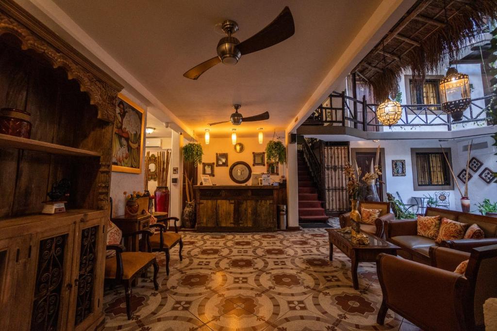 Posada Mariposa Boutique Hotel – 5th Avenue Posada Mariposa Boutique Hotel - 5th Avenue