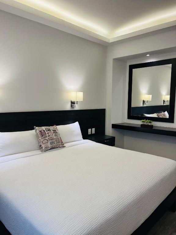 QA Hotel