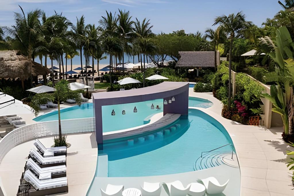 Residencia en Kovay Gardens con Jacuzzi privado Residencia en Kovay Gardens con Jacuzzi privado