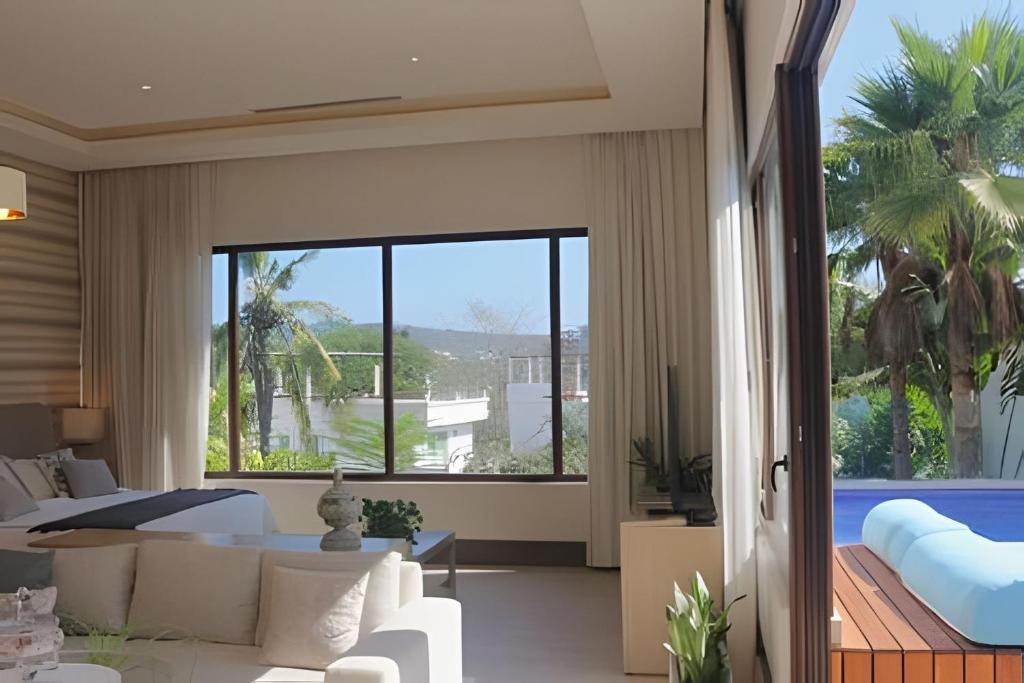 Residencia en Kovay Gardens con Jacuzzi privado Residencia en Kovay Gardens con Jacuzzi privado