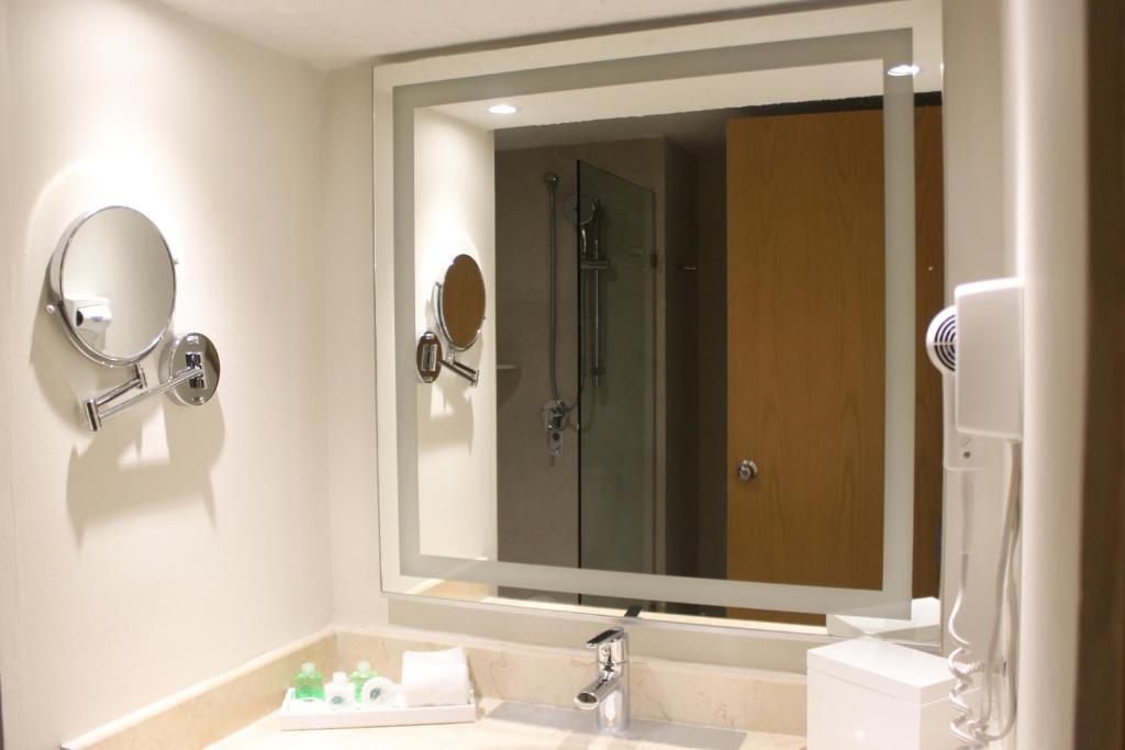 Royal Solaris Cancun-All Inclusive