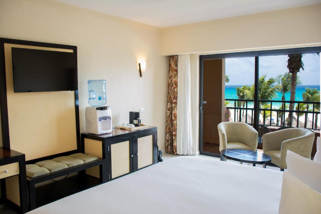 Sandos Playacar All Inclusive