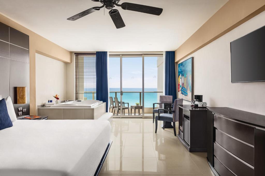 Seadust Cancun Family Resort - All Inclusive