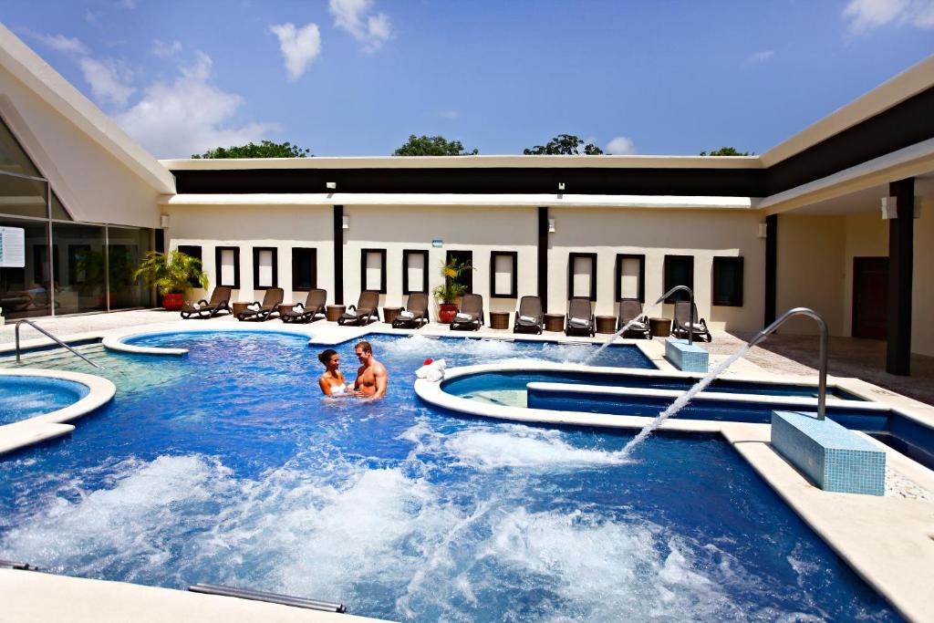 Select Club at Sandos Caracol All Inclusive - Adults Only Area