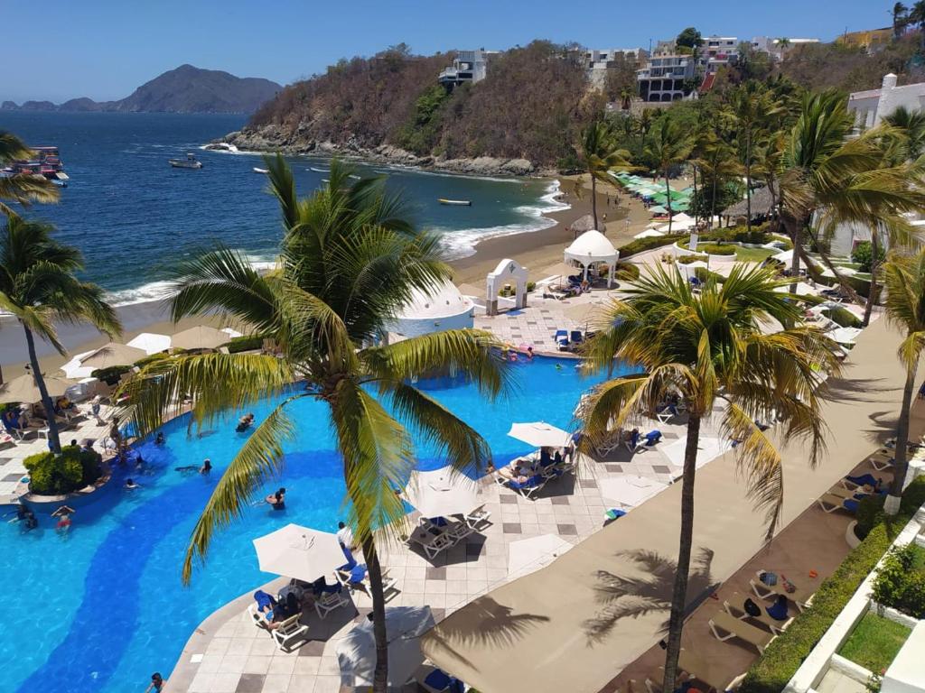 Sierra Mar All Inclusive at Tesoro Sierra Mar All Inclusive at Tesoro