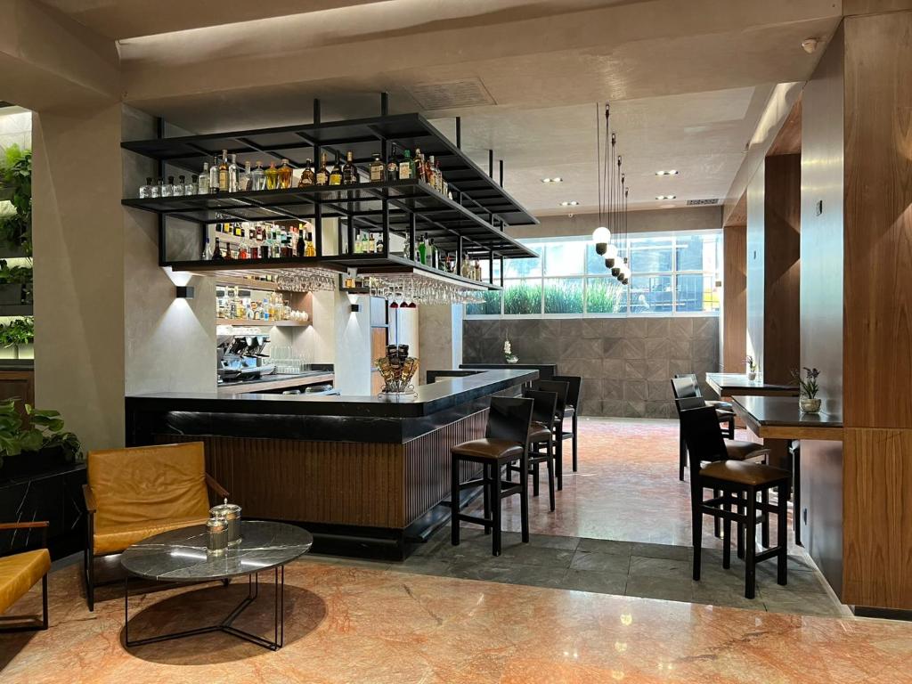 St Isidro Suites Corporate Housing SPA & Wellness Center