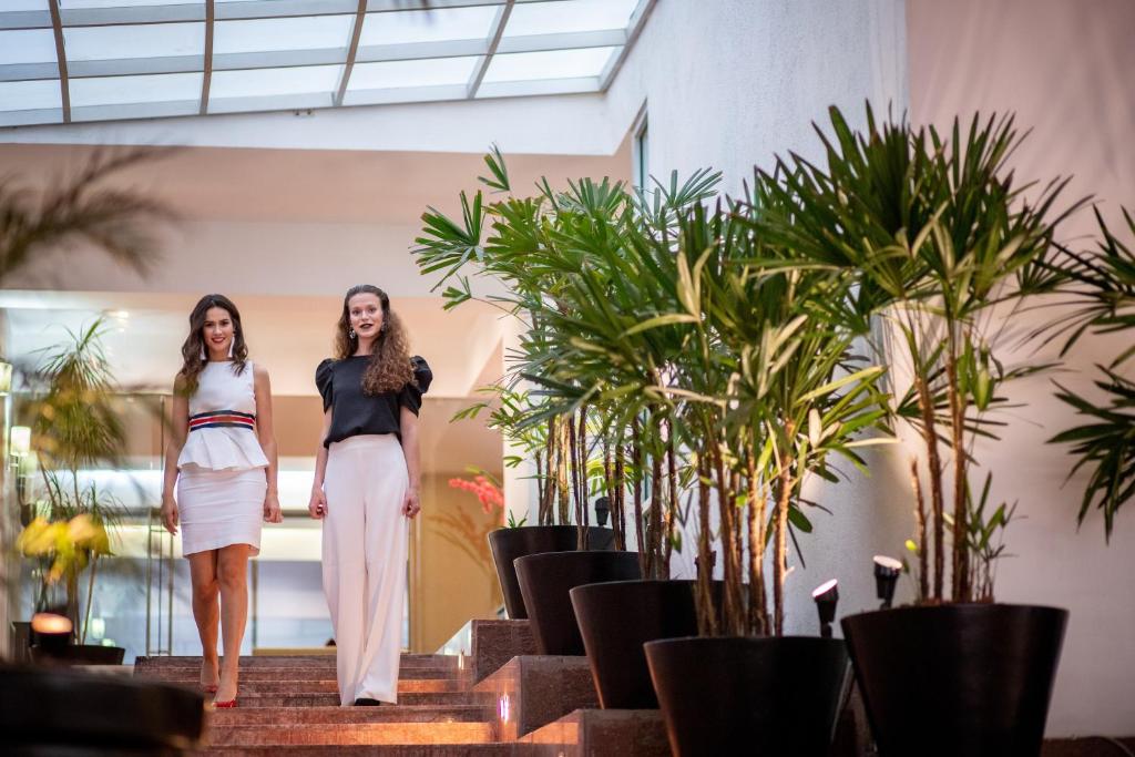St Isidro Suites Corporate Housing SPA & Wellness Center