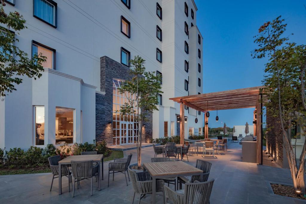 Staybridge Suites – Saltillo, an IHG Hotel Staybridge Suites - Saltillo, an IHG Hotel