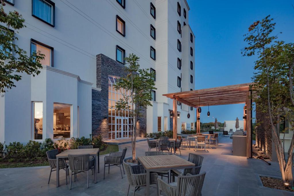 Staybridge Suites Silao, an IHG Hotel Staybridge Suites Silao, an IHG Hotel