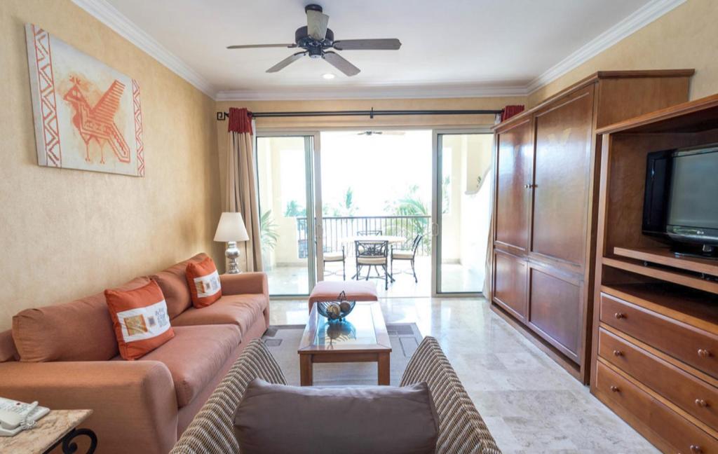 Suites at VDP Flamingos Beach Resort and Spa Suites at VDP Flamingos Beach Resort and Spa