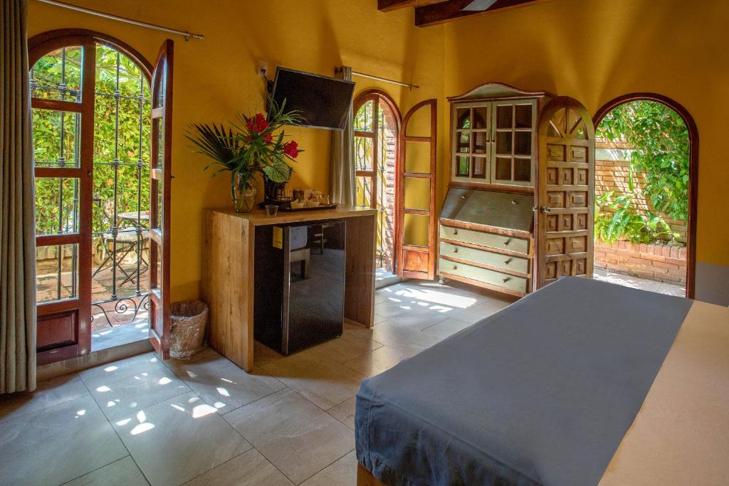 Suites La Hacienda Suites La Hacienda
