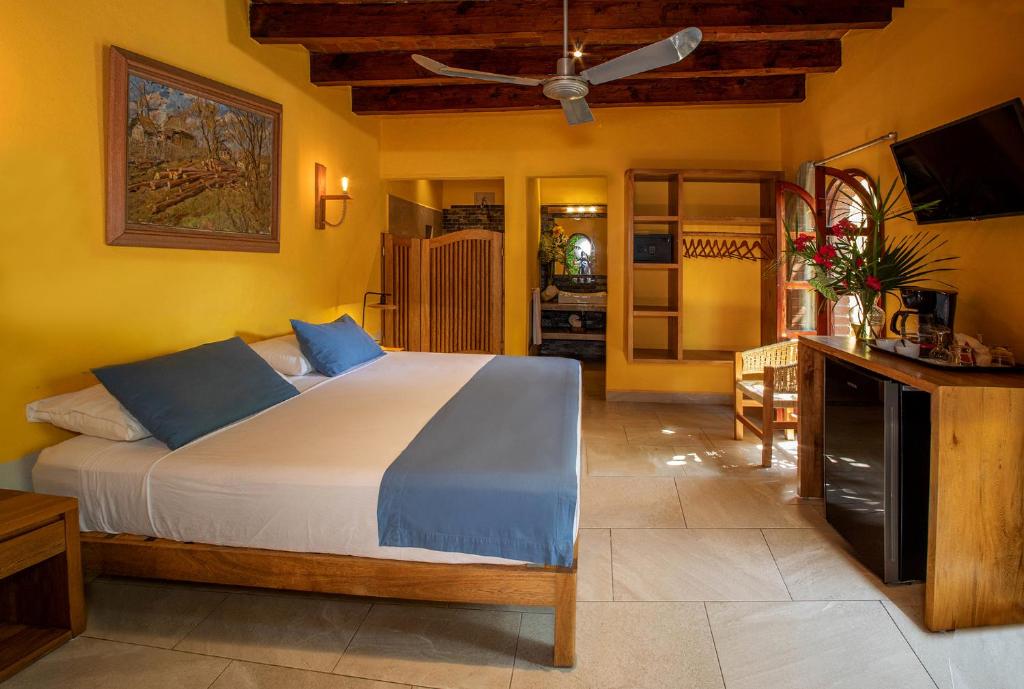 Suites La Hacienda Suites La Hacienda