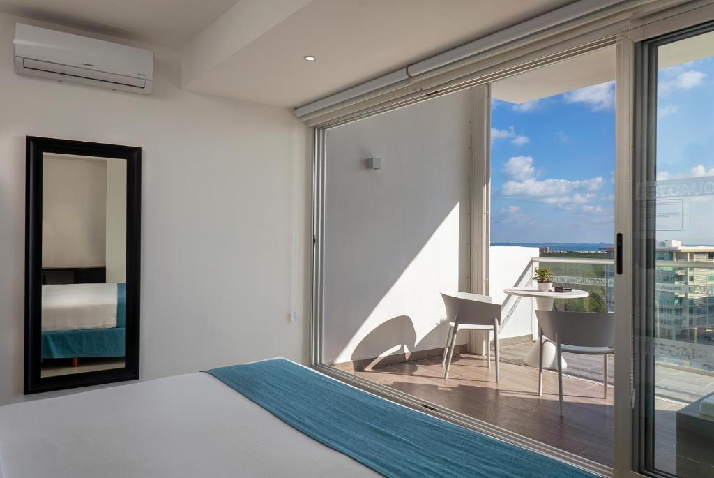 Suites Malecon Cancun Suites Malecon Cancun