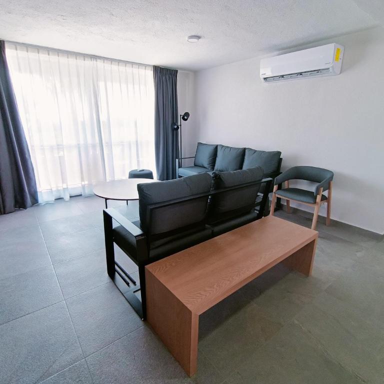 Sunrock Hotel & Suites Sunrock Hotel & Suites