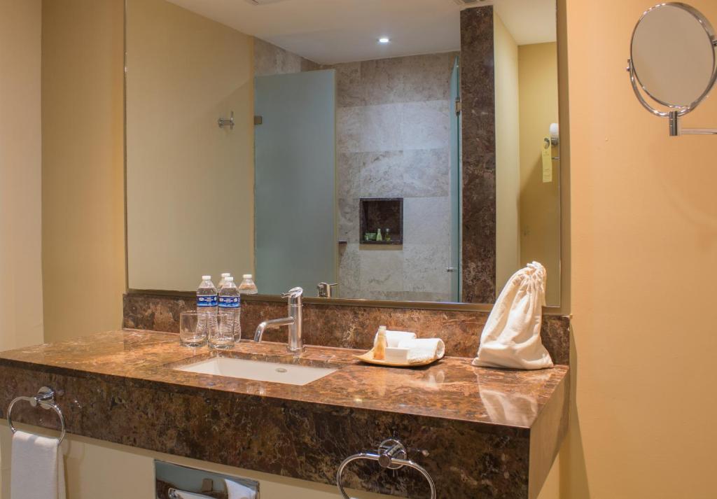 Sunset Plaza Beach Resort Puerto Vallarta All Inclusive Sunset Plaza Beach Resort Puerto Vallarta All Inclusive