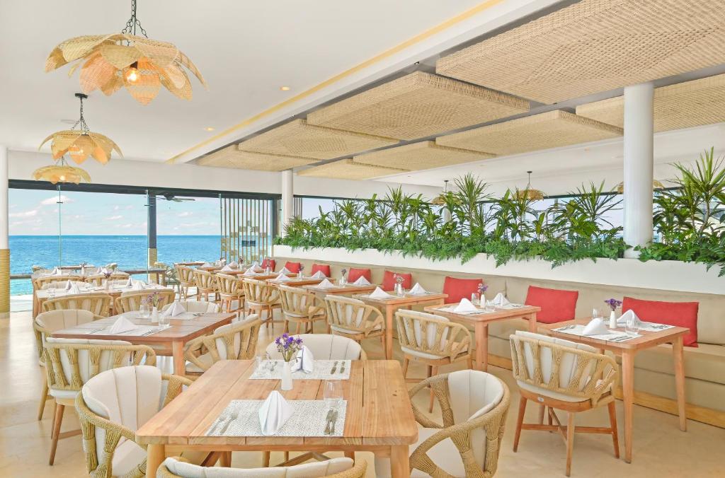 The Eden by Desire Riviera Maya All Inclusive – Couples Only The Eden by Desire Riviera Maya All Inclusive - Couples Only