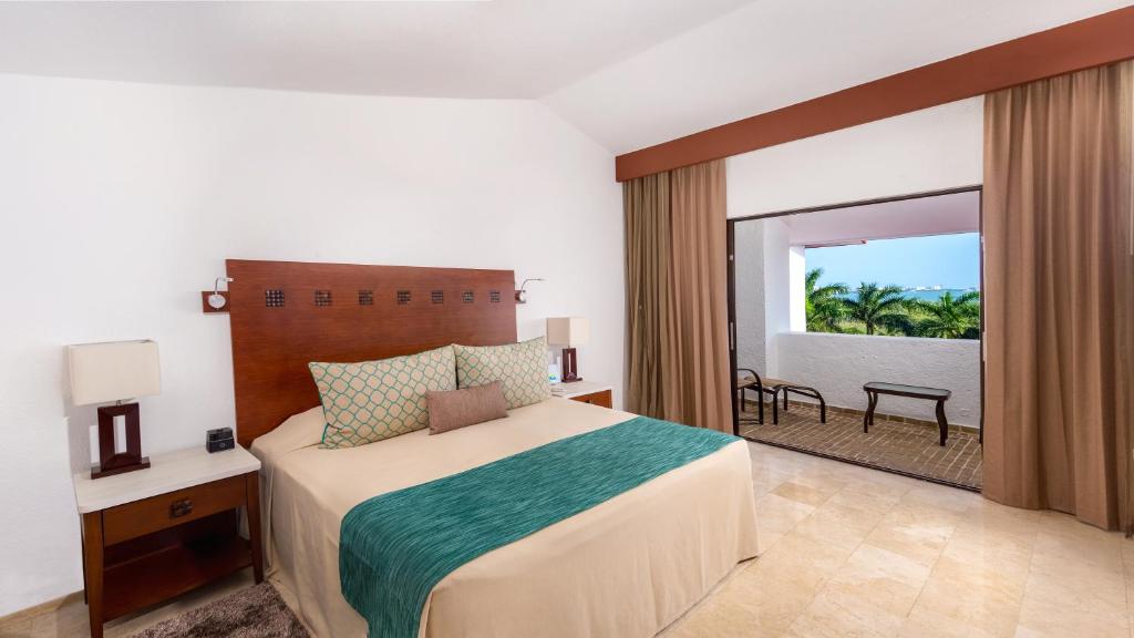 The Royal Cancun All Villas Resort The Royal Cancun All Villas Resort
