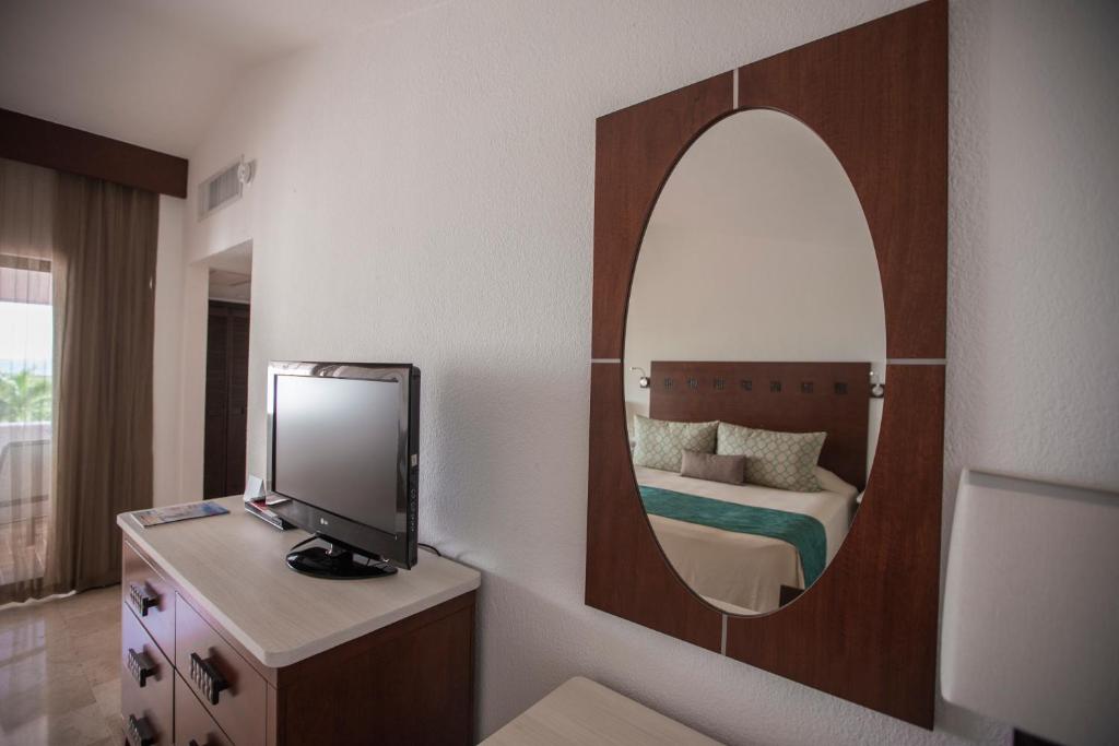 The Royal Cancun All Villas Resort The Royal Cancun All Villas Resort