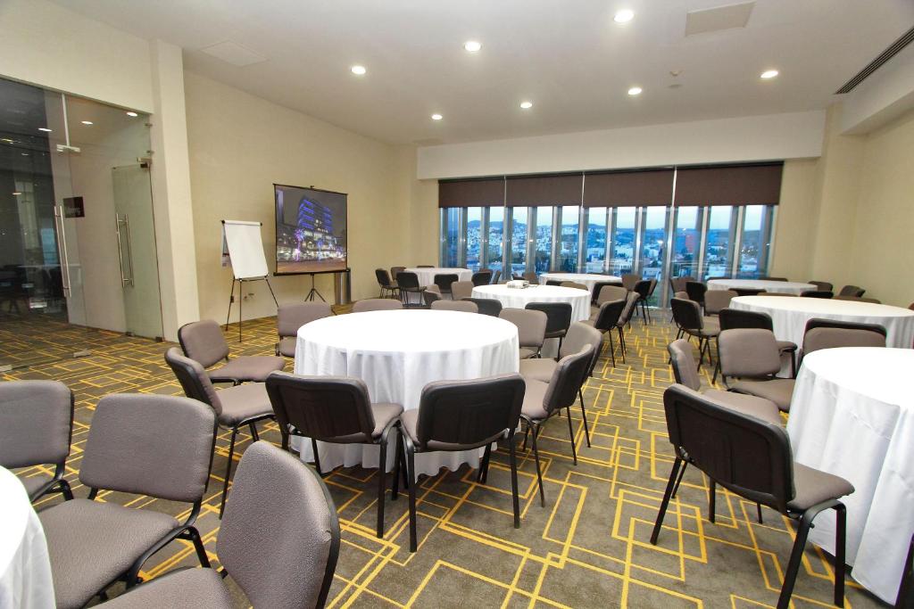 The View Hotel by Covalia The View Hotel by Covalia