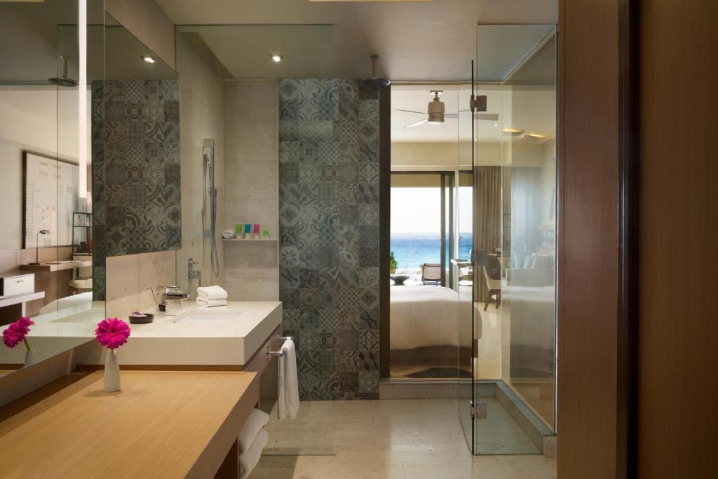 Turquoize at Hyatt Ziva Cancun – Adults Only – All Inclusive Turquoize at Hyatt Ziva Cancun - Adults Only - All Inclusive