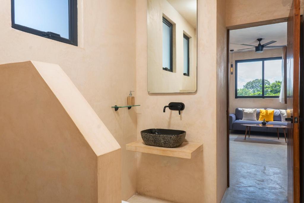 UJO Condo Boutique