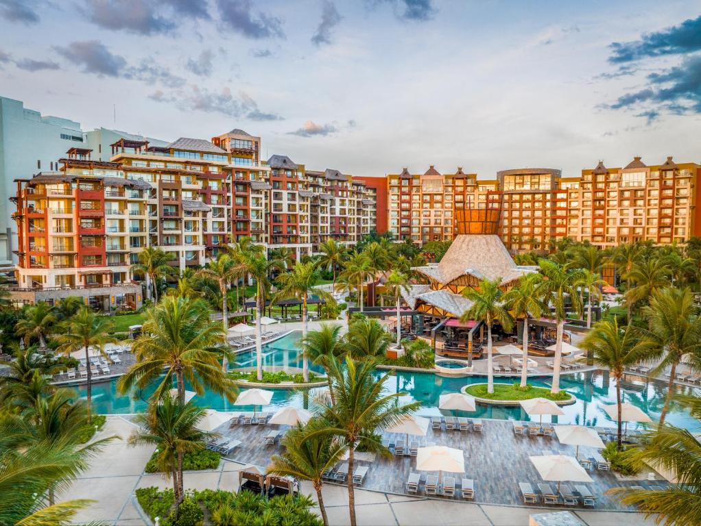 Villa del Palmar Cancun Luxury Beach Resort & Spa Villa del Palmar Cancun Luxury Beach Resort & Spa