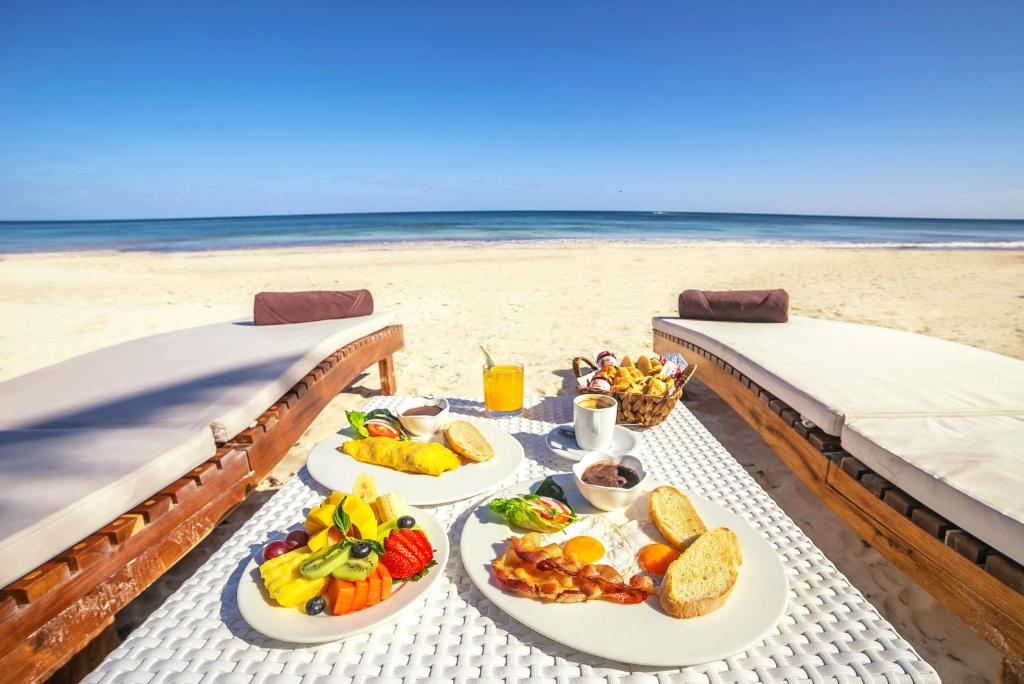 Villa Las Estrellas Tulum - located at the party zone